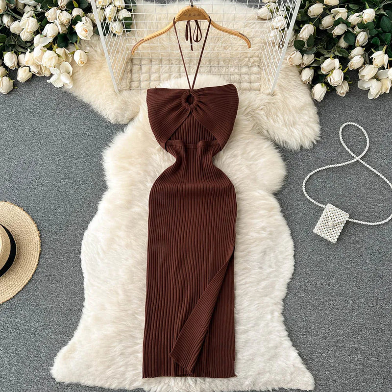 vestido canelado com abertura lateral