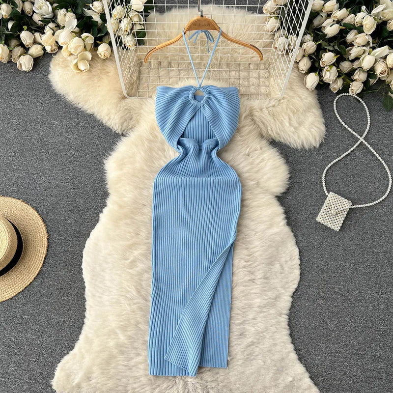 vestido canelado com abertura lateral
